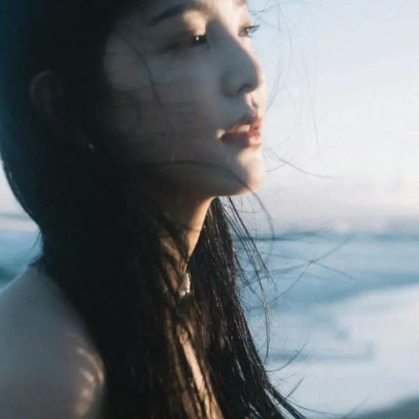 禁足少女罗曼史